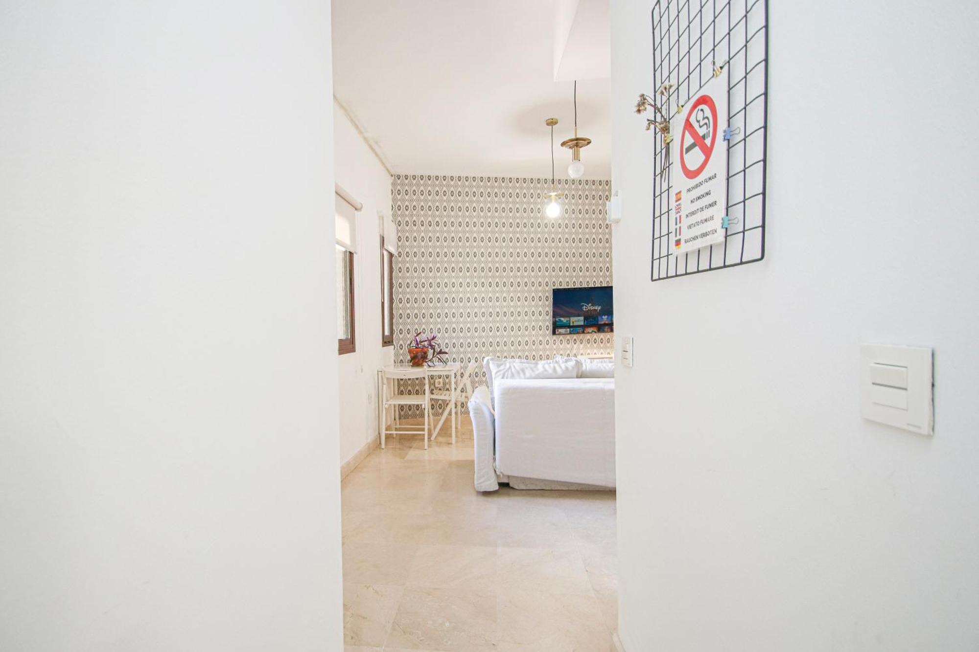 Charming Apt In The Center - 10M Walk Isla Magica Севилья Экстерьер фото
